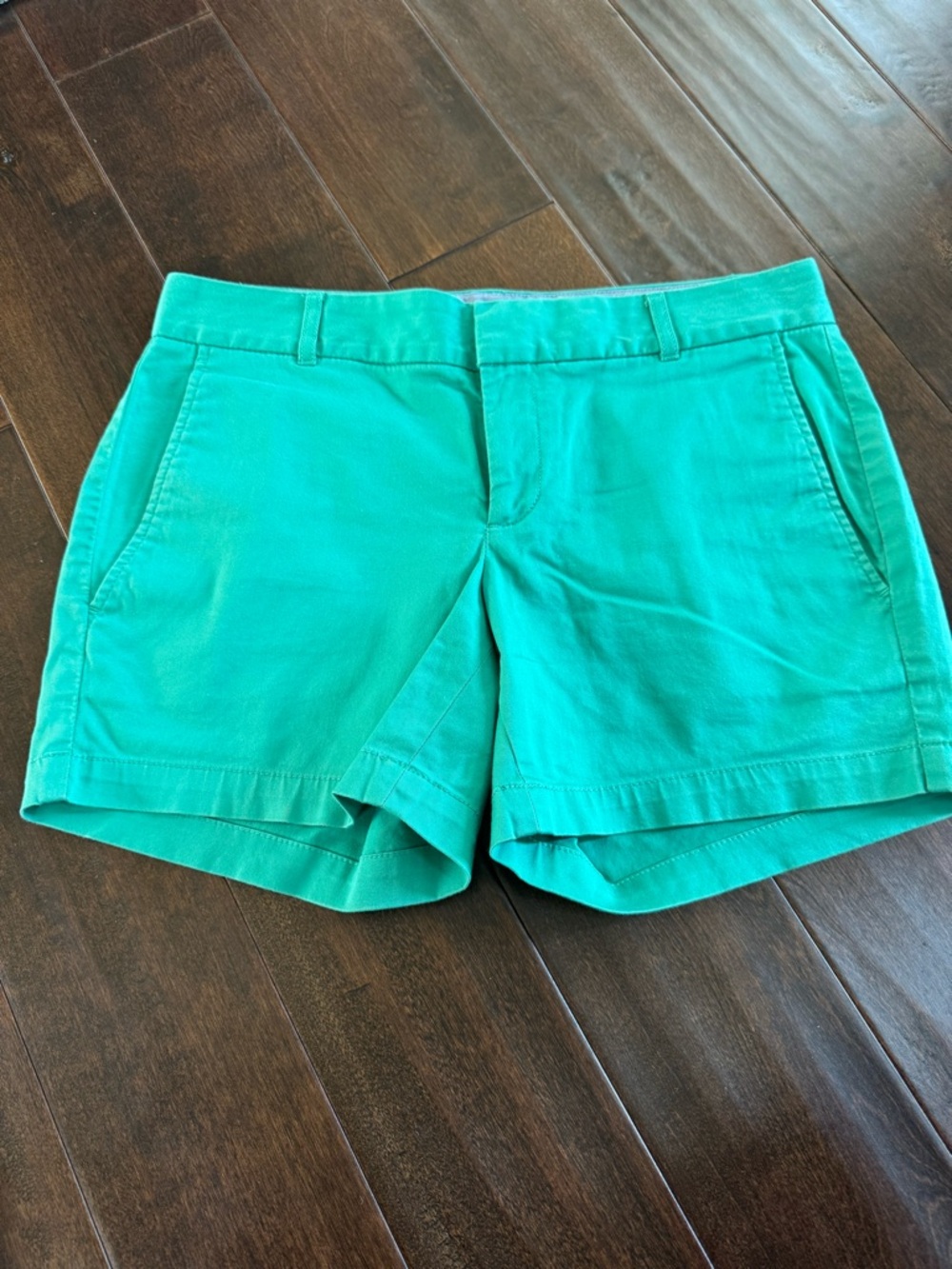 Banana Republic Kelly Green Chino Shorts